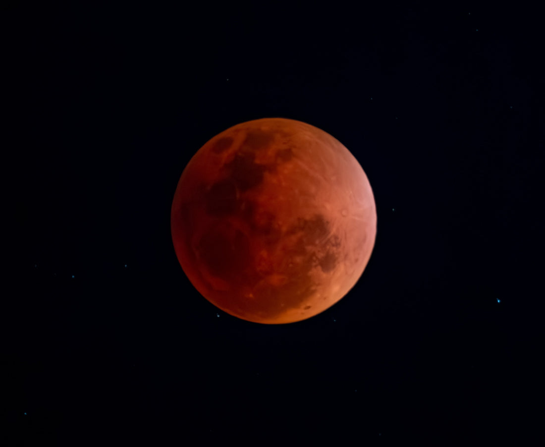 Behind the Shot: Photographing the Blood Moon Eclipse